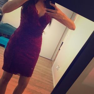 Guess Bodycon Burgundy Lace dress Worn once